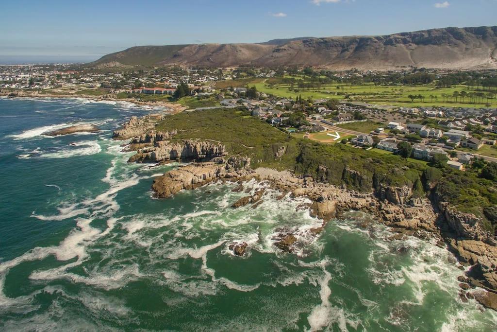 Wild Waters At Kraal Rock On The Cliffs In Hermanus Villa ภายนอก รูปภาพ